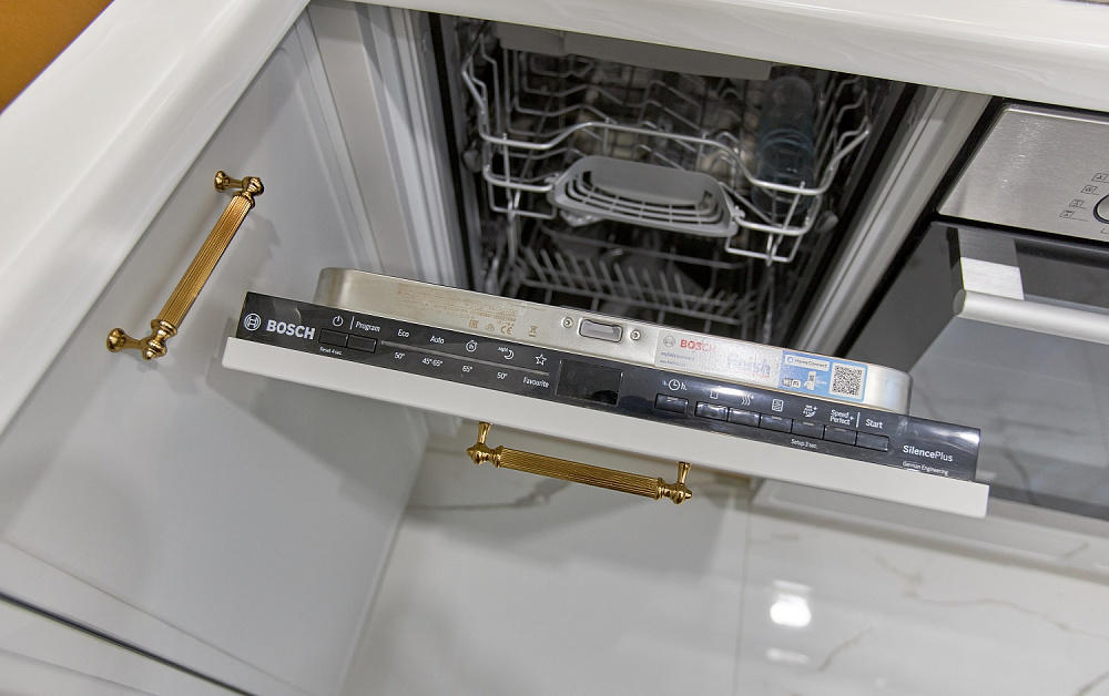 Светло-серия кухня для Розы Сябитовой